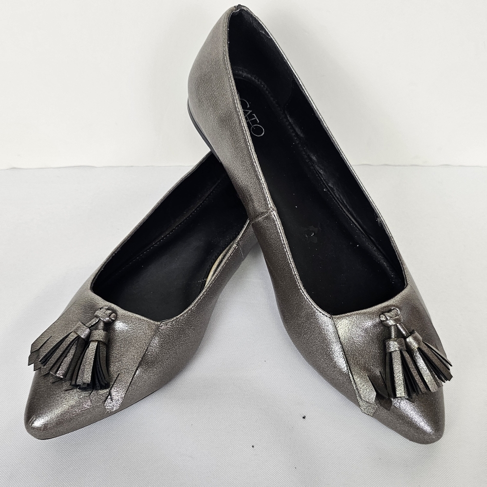 CATO Shoes Womens 9 Casual Fringe Tassel Pointed Loafer Silver Faux Leather